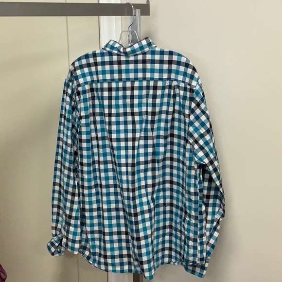 Men’s Button Down - Picture 3 of 3